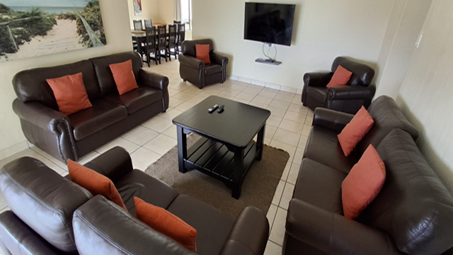 Lounge 2